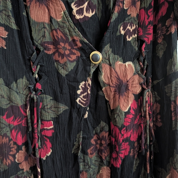 Vintage Floral Women's Dress - Picture 2 of 3